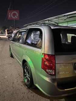 دودج جراند كارافان